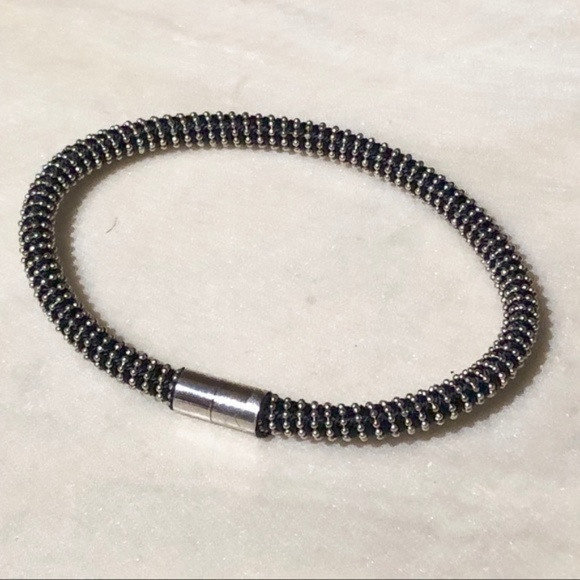 Other - Magnetic closure bracelet size 8.75